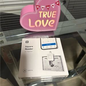 Square Reader for Magstripe with Lightning Connector